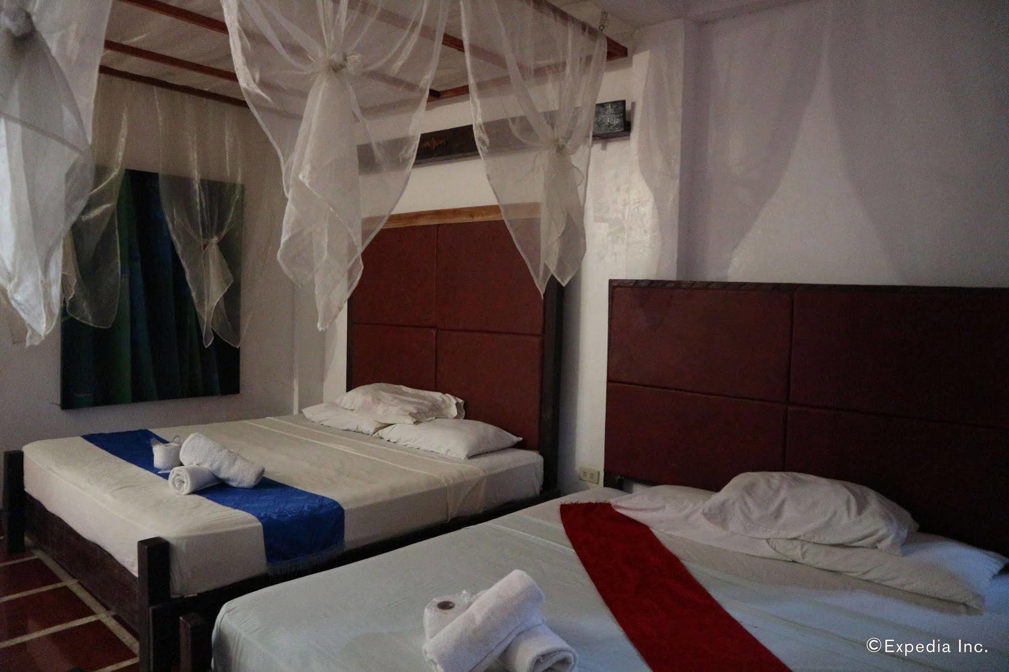 The Lotus Garden Suites Puerto Princesa Exterior foto