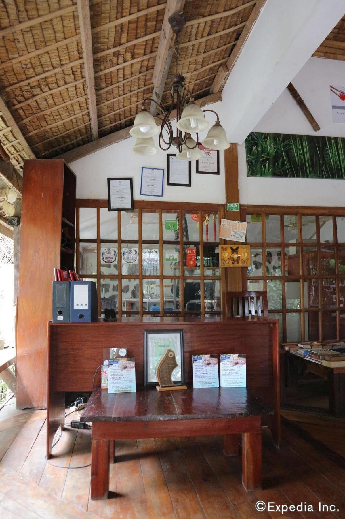 The Lotus Garden Suites Puerto Princesa Exterior foto