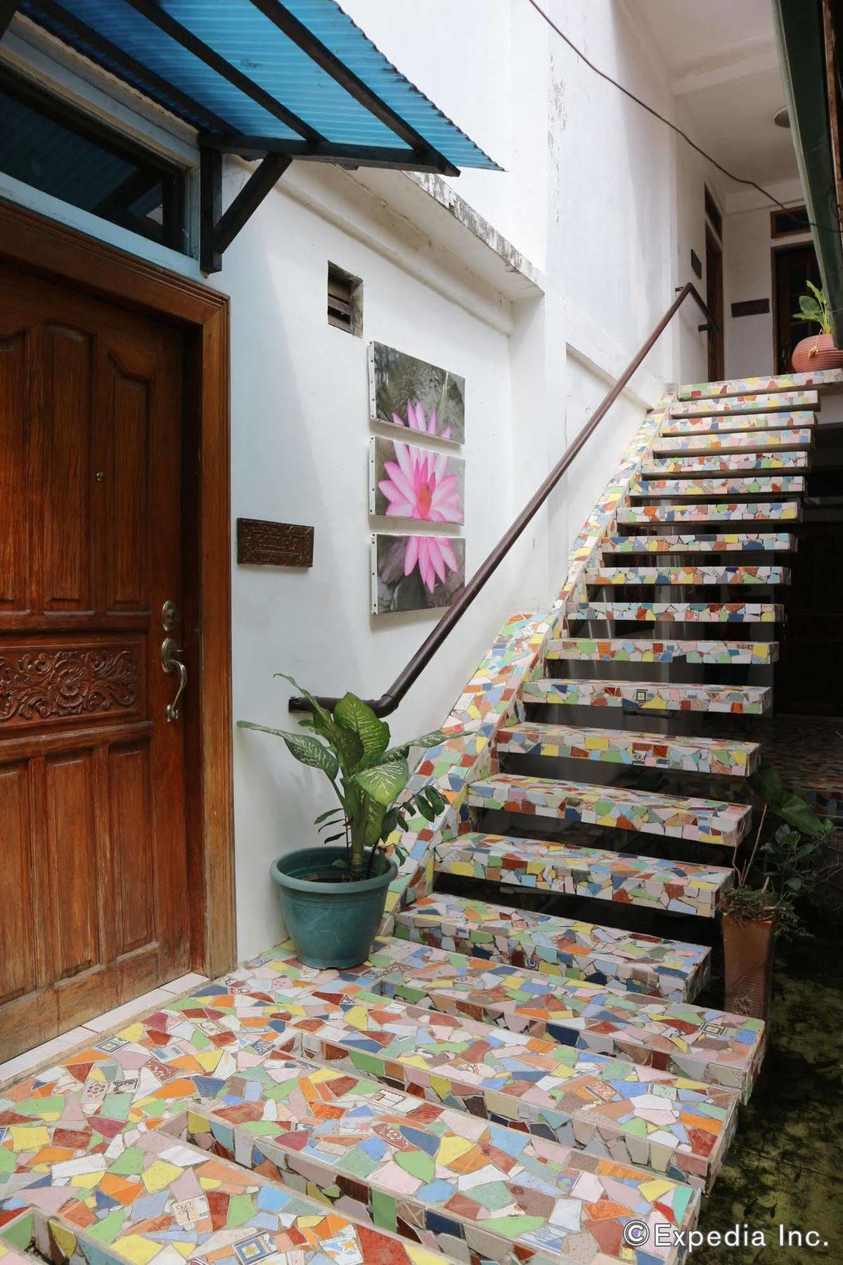 The Lotus Garden Suites Puerto Princesa Exterior foto